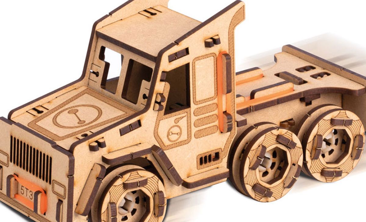 Build Your Own Race Truck